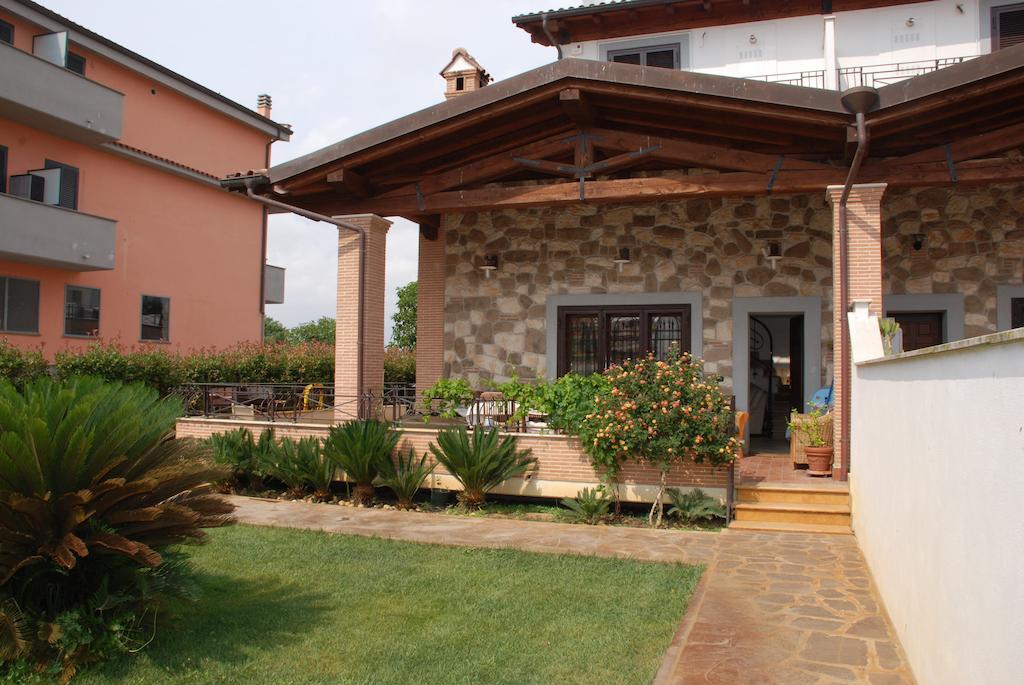 Villa Cecilia Fiumicino Exterior photo